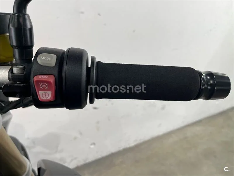 BMW F 800 R – Vista 25