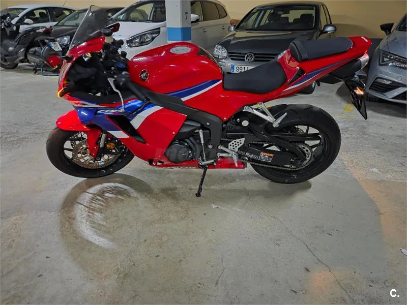 Honda CBR 600 RR – Vista 3