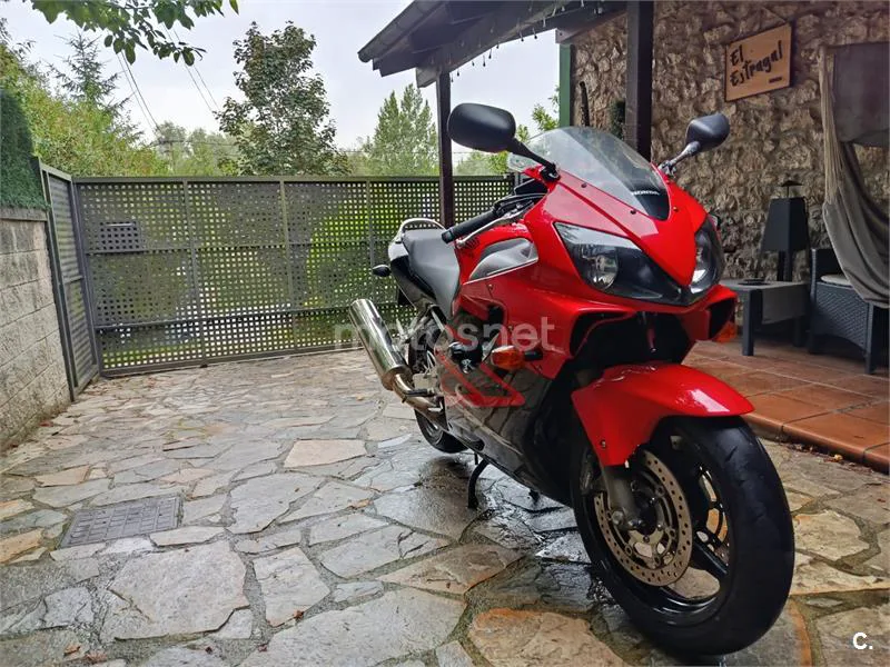 Honda CBR 600F – Vista 2