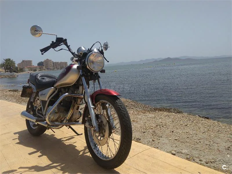 Yamaha SR 250 Special – Vista 2
