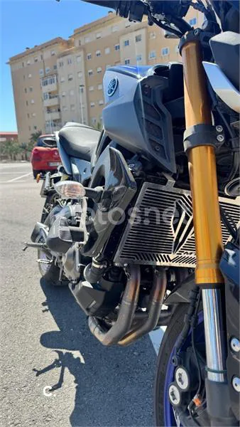 Yamaha MT-09 – Vista 5