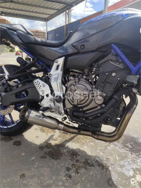 Yamaha MT-07 – Vista 5