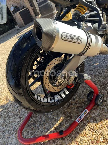 Ducati Monster 821 – Vista 10