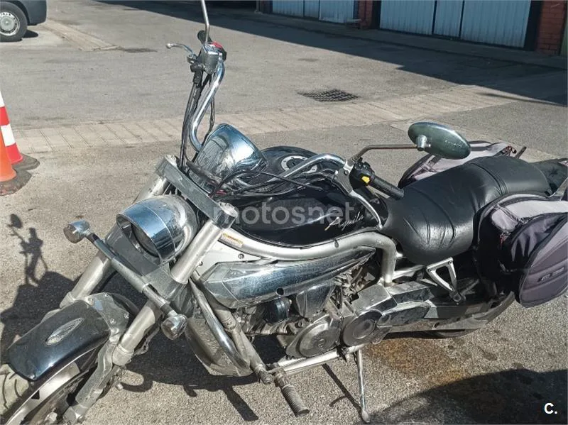 Hyosung Aquila GV 650 1500 € 2007 Cantabria - 2