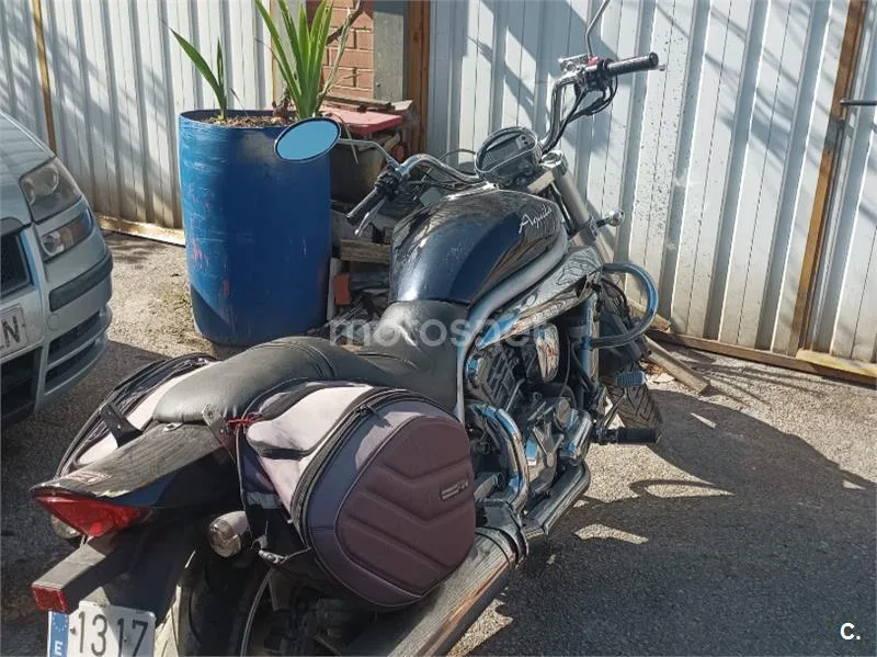 Hyosung Aquila GV 650 - Vista 3