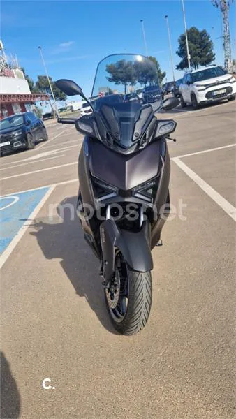 Yamaha XMAX 300 – Vista 2