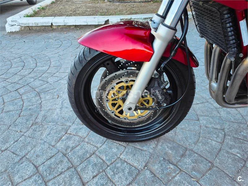 Suzuki GSF 1200 Bandit S – Vista 11