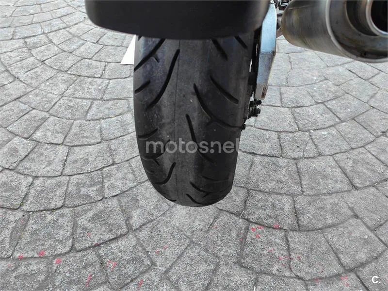 Suzuki GSF 1200 Bandit S – Vista 7