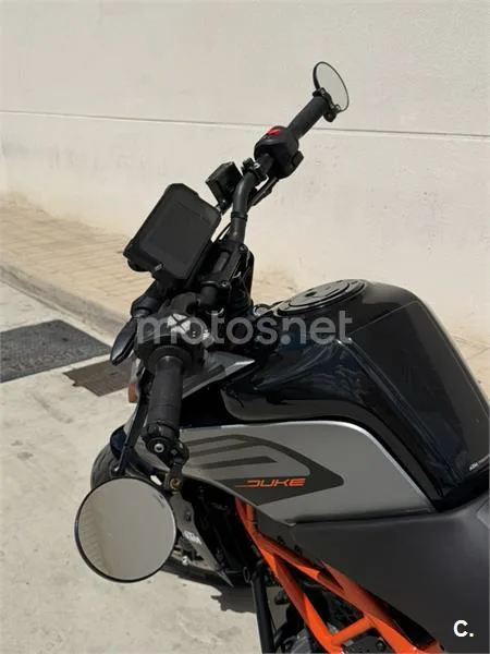 KTM 125 – Vista 2
