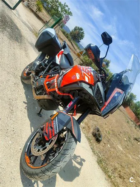 KTM 1290 Super Adventure – Vista 3