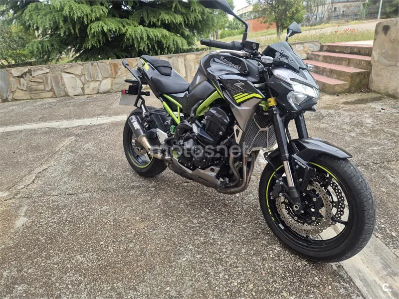 Kawasaki Z 900 – Vista 2