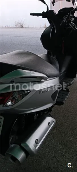 Suzuki Burgman 125 – Vista 4