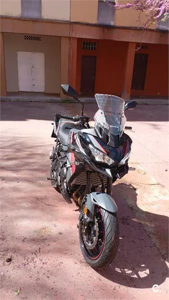 Kawasaki Versys – Vista 3