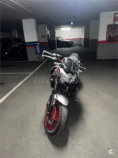 Kawasaki Z650 – Vista 4