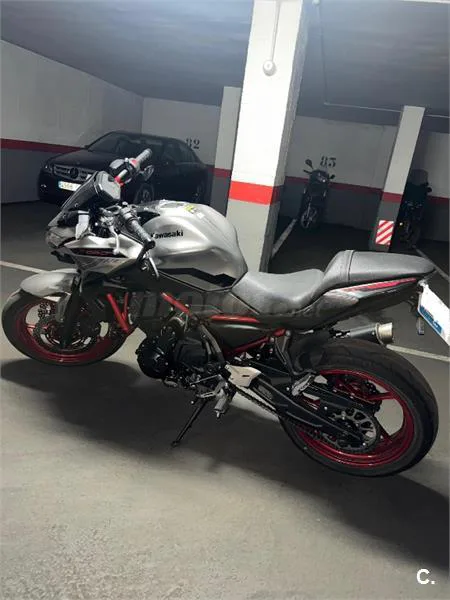 Kawasaki Z650 – Vista 5