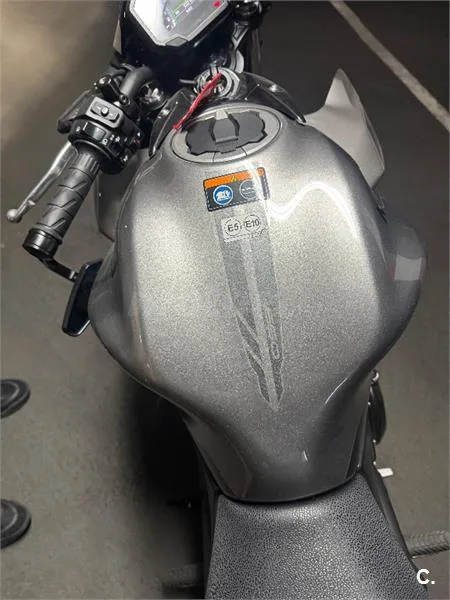 Kawasaki Z650 – Vista 8