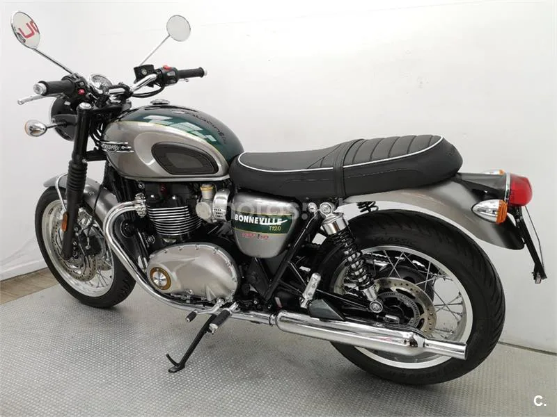 Triumph Bonneville T120 – Vista 20