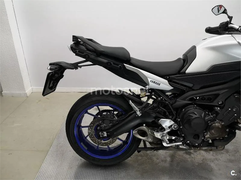 Yamaha MT-09 Tracer – Vista 5