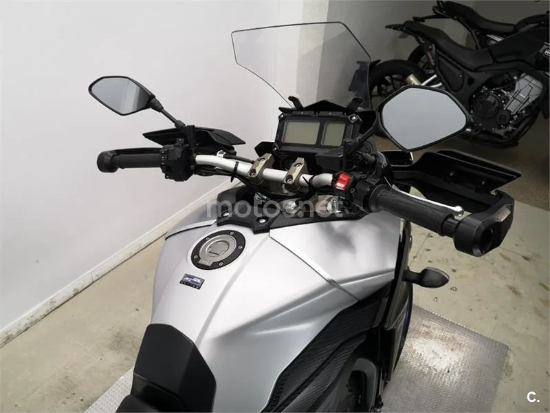 Yamaha MT-09 Tracer – Vista 7