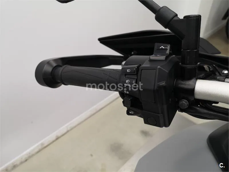 Yamaha MT-09 Tracer – Vista 8