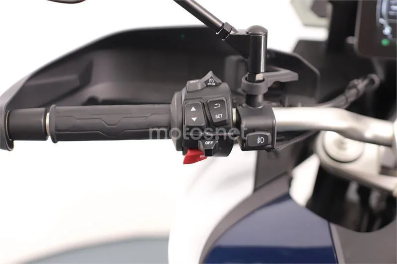CFMOTO 800MT – Vista 7
