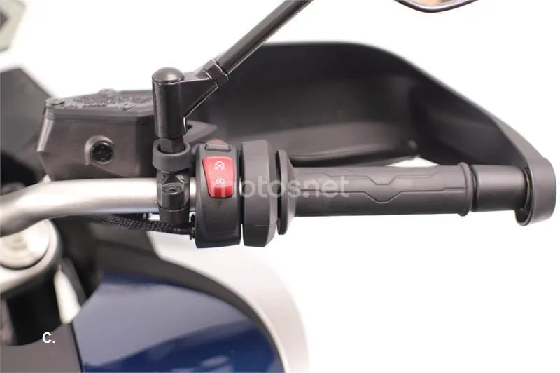 CFMOTO 800MT – Vista 8
