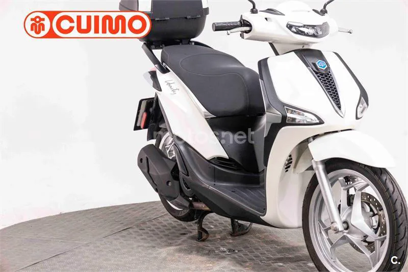 Piaggio Liberty 125 – Vista 4