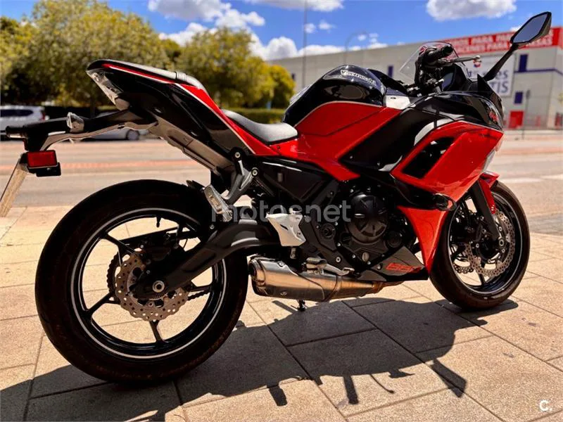 Kawasaki Ninja 650 – Vista 10