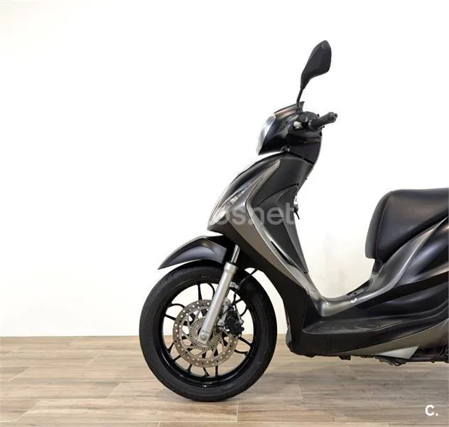 Piaggio Medley – Vista 8