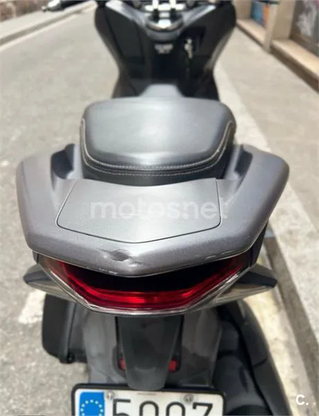 Honda PCX 125 – Vista 5