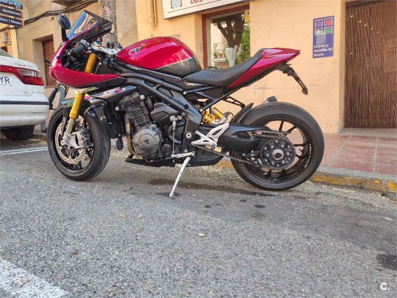 Triumph Speed Triple – Vista 6