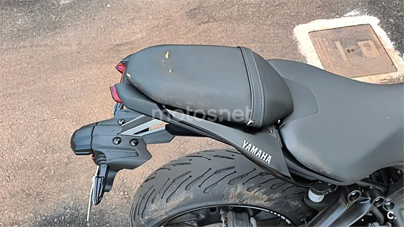Yamaha MT-07 - Vista 6