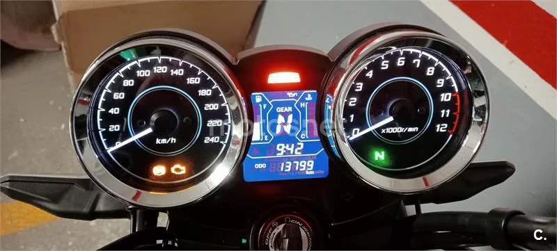 Kawasaki Z650 – Vista 3