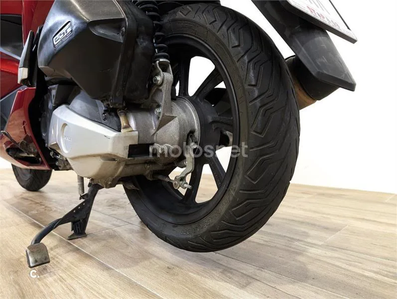 Honda PCX 125 – Vista 10