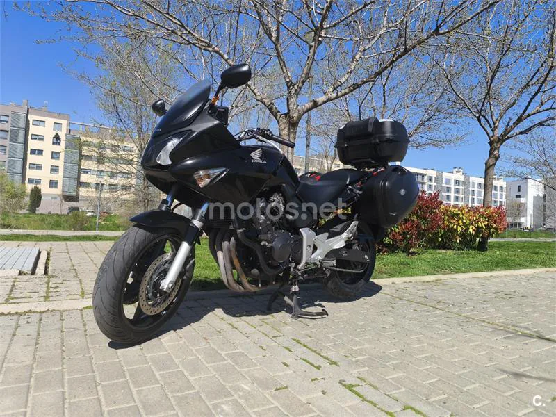 Honda CBF 600 SA – Vista 6
