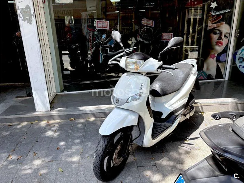 Peugeot Tweet 125 – Vista 3