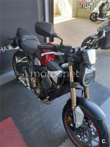 Honda CB 650 R – Vista 5