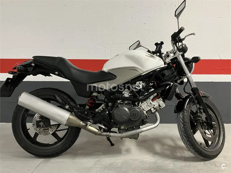Honda VTR 250 – Vista 3
