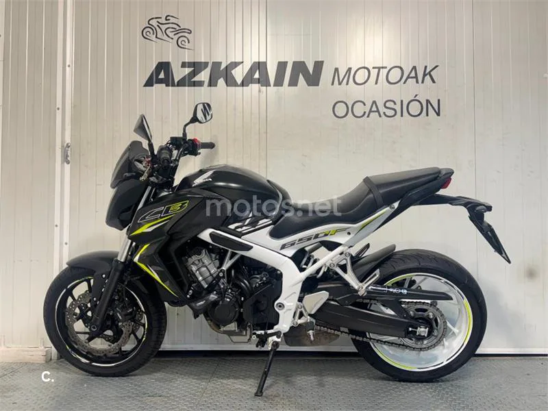 Honda CB 650 F – Vista 3