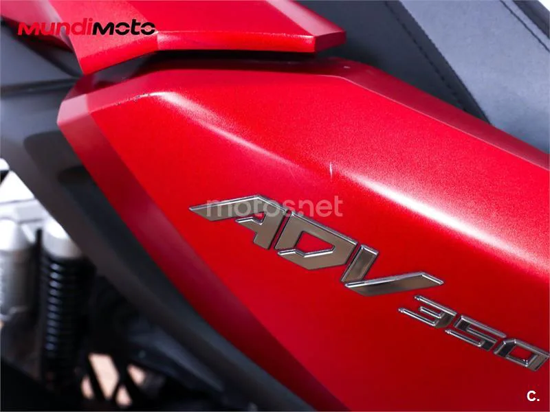 Honda ADV 350 – Vista 22