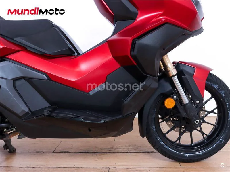 Honda ADV 350 – Vista 29