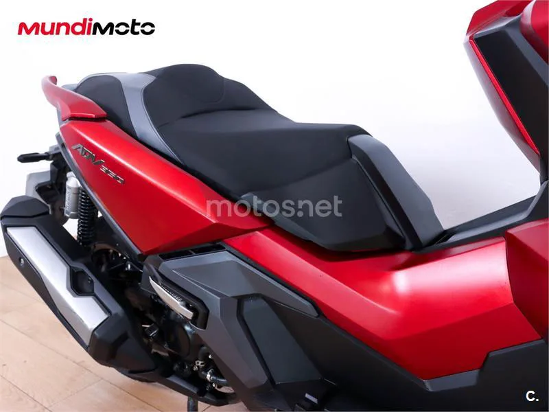 Honda ADV 350 – Vista 30