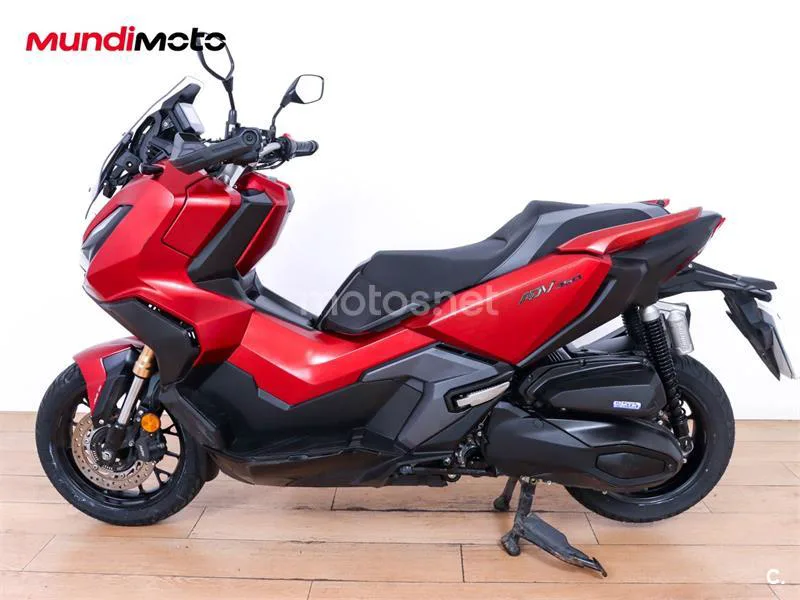 Honda ADV 350 – Vista 6