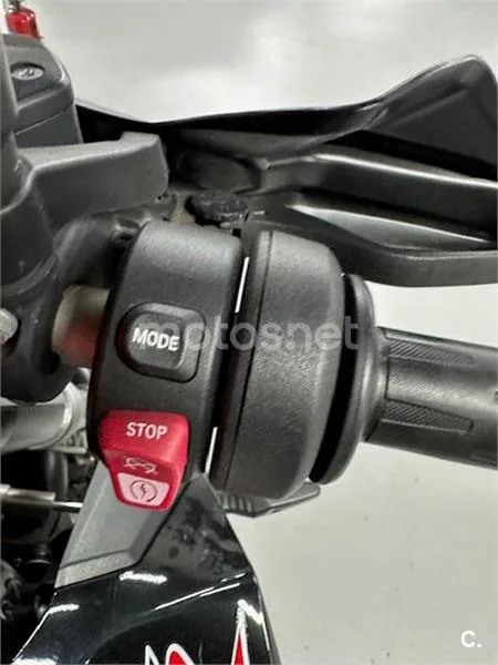 BMW F 900 R – Vista 9