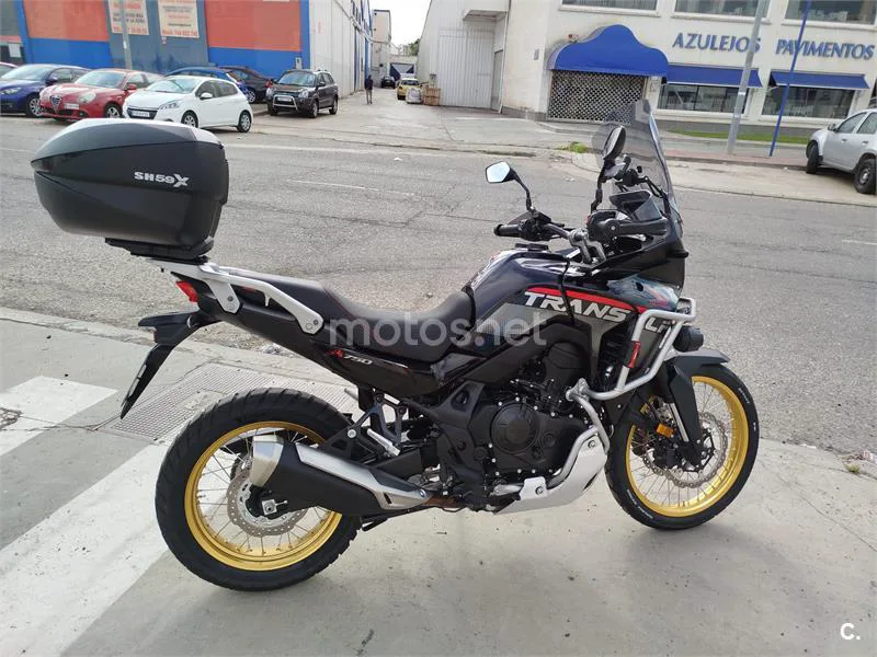 Honda XL 750 Transalp – Vista 4