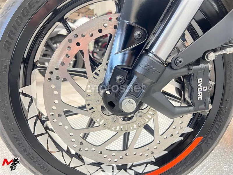KTM 390 – Vista 6