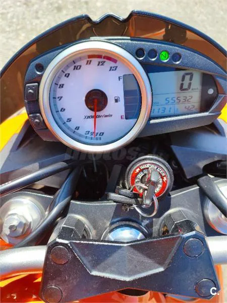 Kawasaki Z1000 – Vista 6