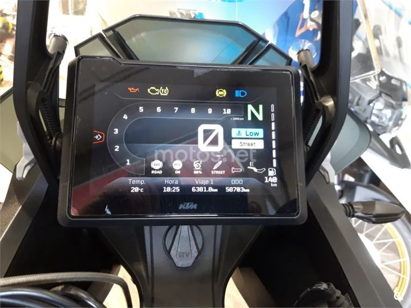 KTM 1290 Super Adventure – Vista 3