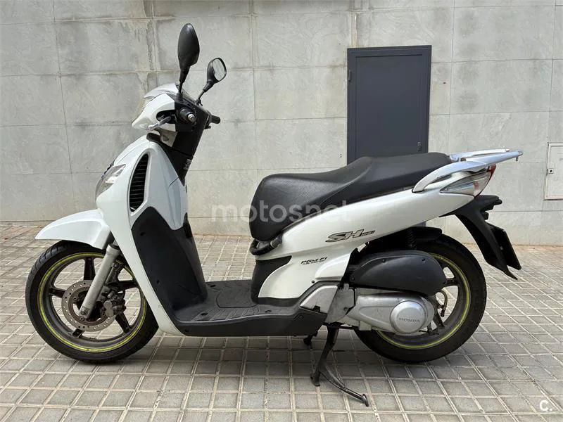 Honda SH 125i – Vista 3