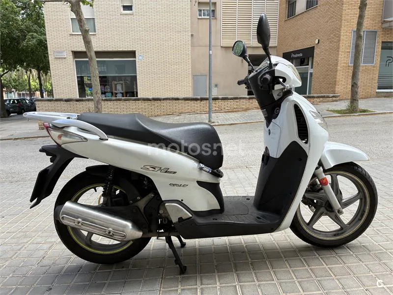 Honda SH 125i – Vista 5